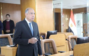 جانب من المتابعة