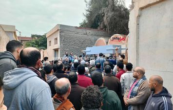 جانب من تشييع الجنازة 