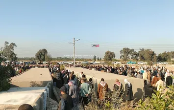 جنازة القاضي عبدالسلام البياضي