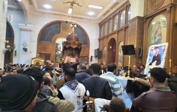 جنازة مينا جاد