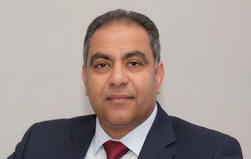 محمد جمال وكيل وزارة الصحة بأسيوط 