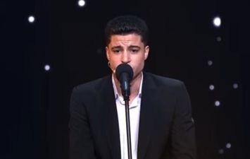 المتسابق محمد الشناوي