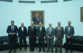 وزير المالية 