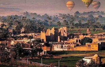 البالون الطائر