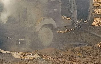 التوك توك المحترق