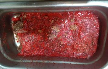 اللحوم الفاسدة 