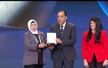 تكريم فاطمة الإدريسي