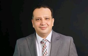احمد فتحي الصويني