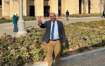 الدكتور عامر حسن رئيس رابطه التعليم المفتوح 