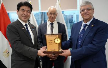 الدكتور عمرو عدلي