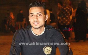 الشاب المتوفى إلى رحمة الله 