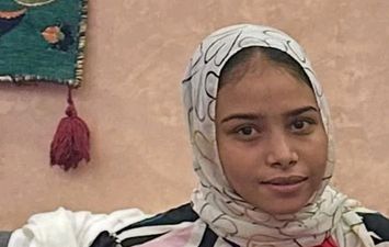 الفتاه المتوفية