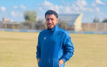 اللاعب إسلام حمزة 