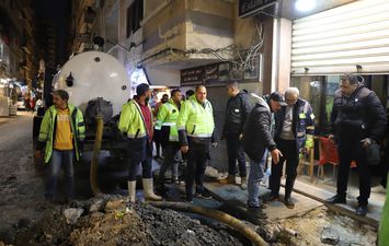 المهندس سامي قنديل خلال الجولة التفقدية