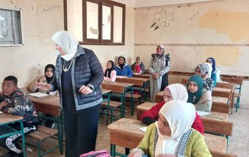 امتحانات الشهادة الإعدادية ببنى سويف 