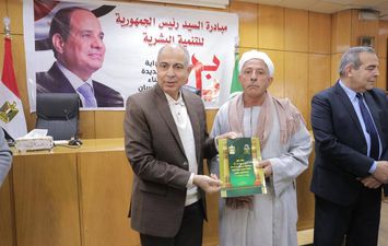 جانب من أعمال التسليم 