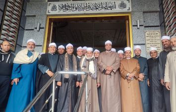 جانب من الافتتاح 