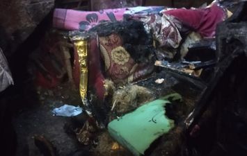 جانب من الحريق