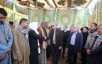 جانب من العزاء 