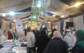 جانب من المعرض