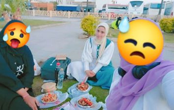 صورة تجمع الصحية مع شهود العيان 