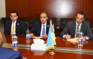 وزير الخارجية