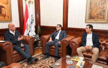 جانب من اللقاء  