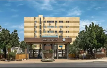 مستشفى أسوان التخصصي