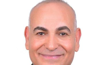 الدكتور عبدالباري