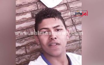 الشاب المتوفي برصاصة علي يد صديق عمره بالاسماعيليه 