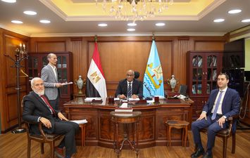 جانب من الاجتماع 