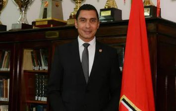 جوهر نبيل وزير الشباب والرياضة