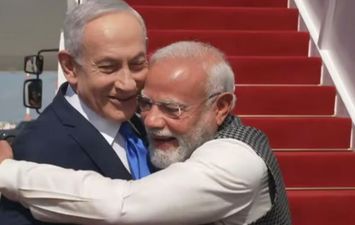 رئيس وزراء الهند مع نتنياهو 