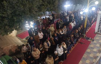 موعد اذان المغرب بالمنيا 