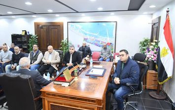 وزير الإسكان 