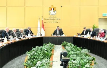 وزير الاسكان 