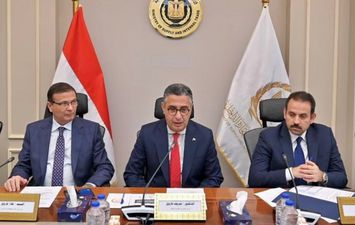 وزير التموين والزراعة