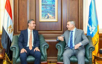 وزير التموين ومحافظ الإسكندرية