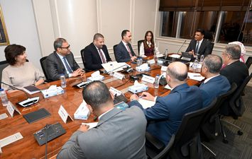 وزير الصناعة