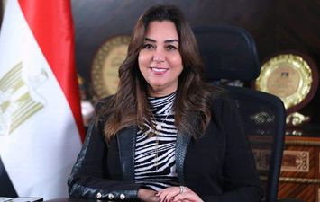 وزيرة التنمية المحلية 