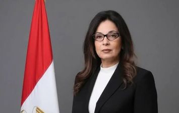 وزيرة الثقافة جيهان زكي 