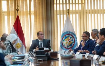 وزير المالية 