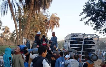 أزمة الأنابيب