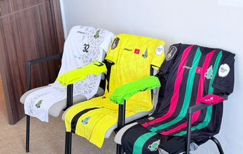 بيراميدز والجيش الملكي 