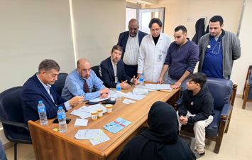 وزارة الصحة تستقدم خبراء دوليين 