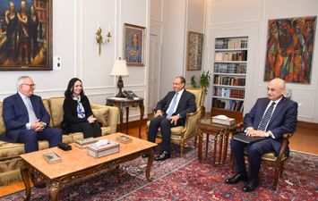 وزير الخارجية يلتقي وزيرة التضامن الاجتماعي