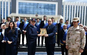 زيارة طلاب جامعة الإسكندرية الكلية البحرية