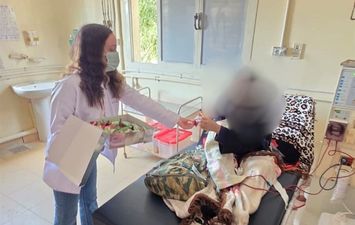 أطباء مستشفى المراغة بسوهاج