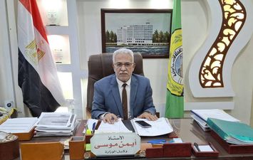 الاستاذ ايمن موسى وكيل تعليم الإسماعيلية 