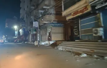 التزام المحال التجارية بقرار الغلق في كفر الشيخ 